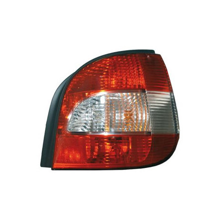Feu arrière côté chauffeur