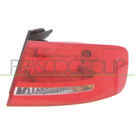 Feu d'aile arrière côté chauffeur