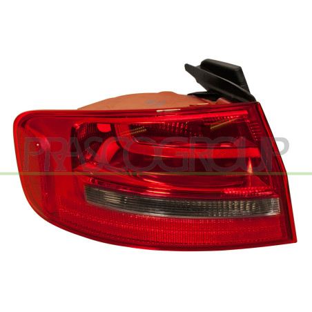 Feu d'aile arrière côté chauffeur