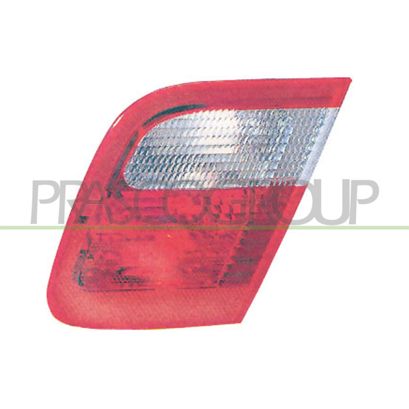 Feu arrière sur hayon côté chauffeur