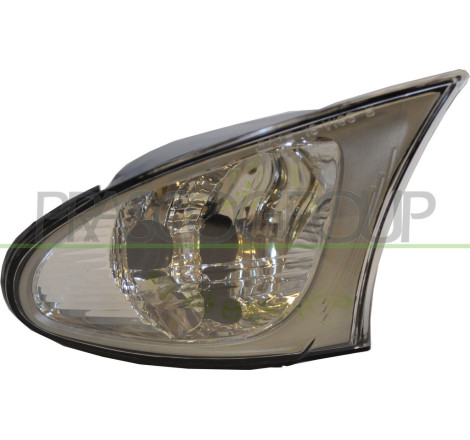 Feu avant côté passager