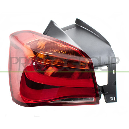 Feu d'aile arrière côté chauffeur