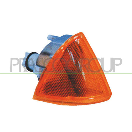 Feu avant orange côté passager