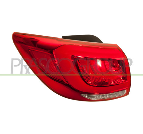 Feu d’aile arrière côté chauffeur