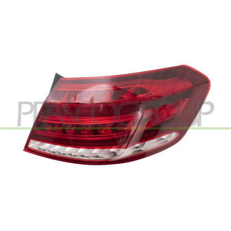 FEU D'AILE ARRIERE DROIT-AVEC PORTE LAMPE-LED MOD. 4 PORTES