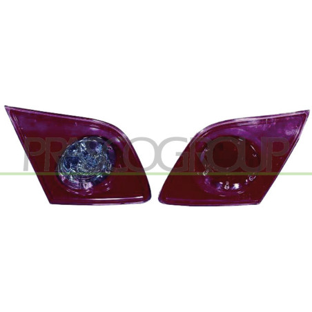 Feu arrière sur hayon côté passager