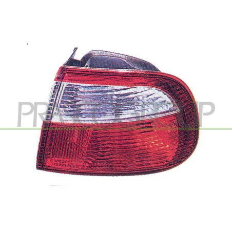 Feu d'aile arrière côté chauffeur