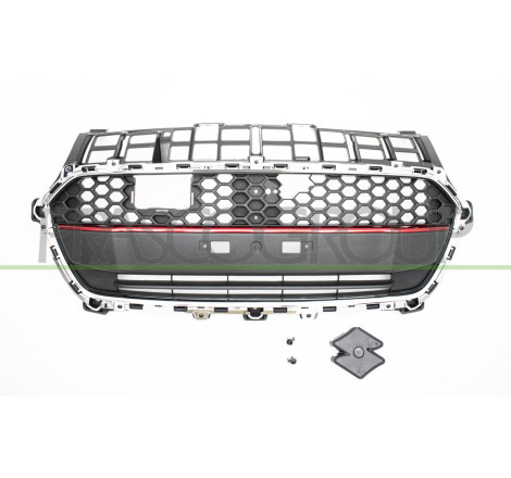 Grille de calandre noir avec moulure rouge et cadre chrome