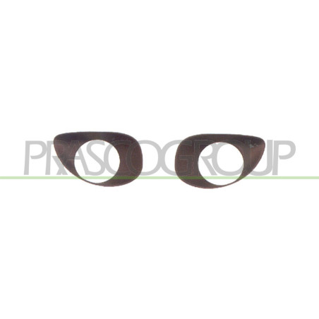 Enjoliveur noir d' antibrouillard côté chauffeur