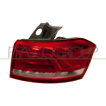 Feu d’aile arrière côté passager