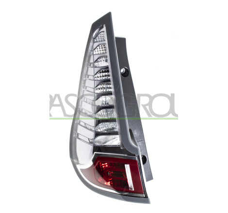 Feu arrière sur hayon côté chauffeur