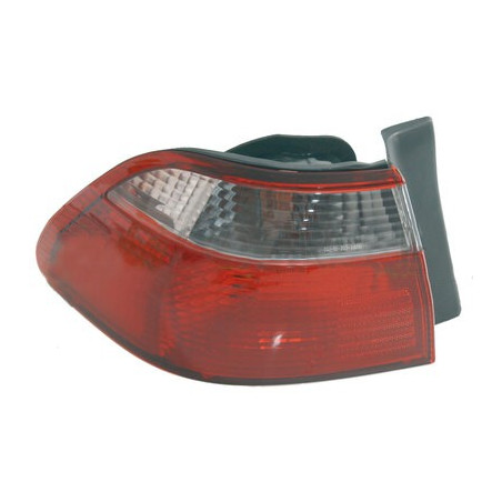 Feu d'aile arrière côté chauffeur