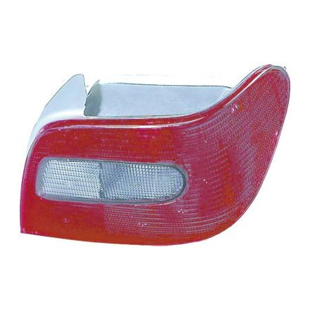 Feu arrière côté chauffeur