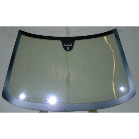 Pare-brise athermique avec capteur